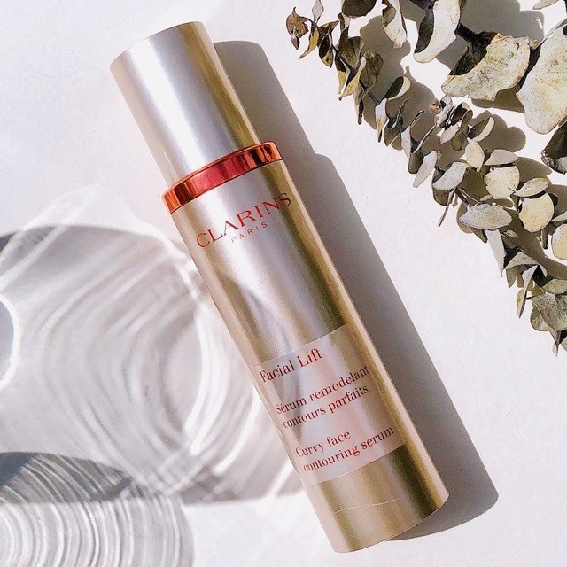 CLARINS, CLARINS Facial Lift Curvy Contouring Serum, CLARINS Facial Lift Curvy Contouring Serum 100ml, CLARINS Facial Lift Curvy Contouring Serum รีวิว, เซรั่ม, เซรั่ม CLARINS, หน้า V, ลดหน้าบวม, เซรั่มยกกระชับ