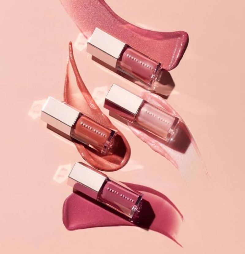 FENTY BEAUTY Gloss Bomb Universal Lip Luminizer 2ml #10 Champ Stamp Fantasy , FENTY BEAUTY Gloss Bomb Universal Lip Luminizer ราคา , FENTY BEAUTY Gloss Bomb Universal Lip Luminizer รีวิว , FENTY BEAUTY Gloss Bomb Universal Lip Luminizer สีไหนสวย  ,Fenty Beauty Gloss Bomb รีวิว,ลิป fenty beauty gloss bomb